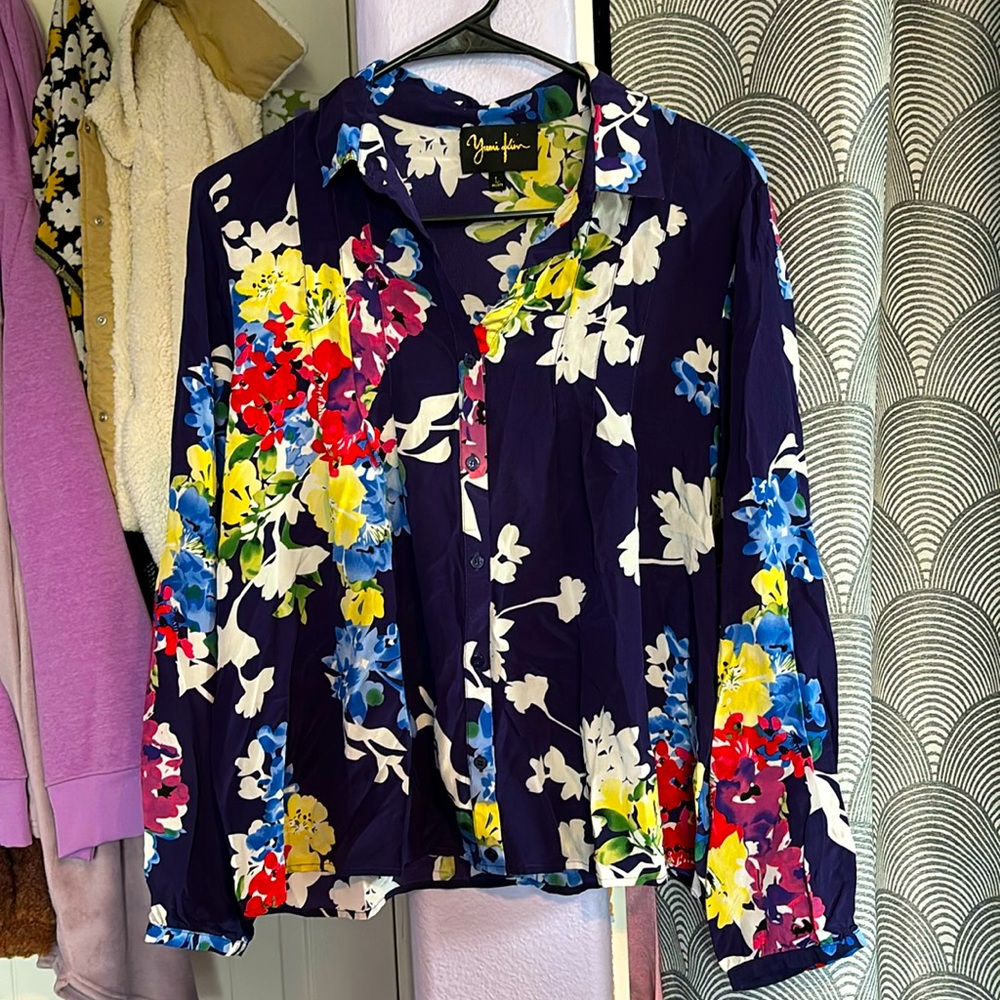 Yumi Kim Navy Blue Floral Button Up Top - Size L Petite